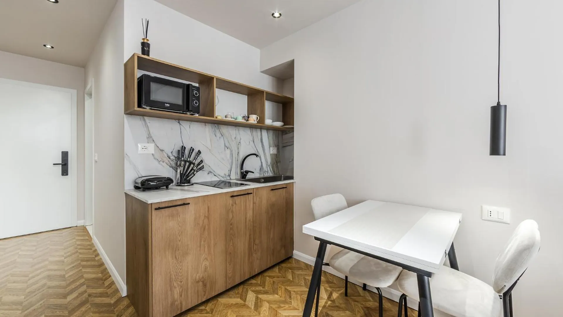 Cozy Studio - Serenitas 2 Tirana 0*,  Albania